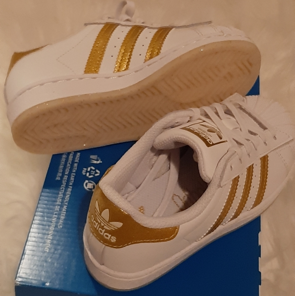 Girls Adidas Sneakers